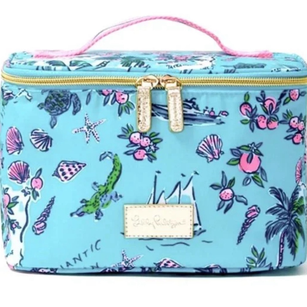 Lilly Pulitzer cosmetic bag - NWOT - Amalfi Blue Lilly Roadtrip